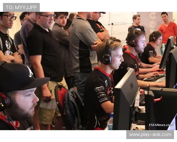 凯因茨任意球技惊四座，科隆核心一脚定乾坤